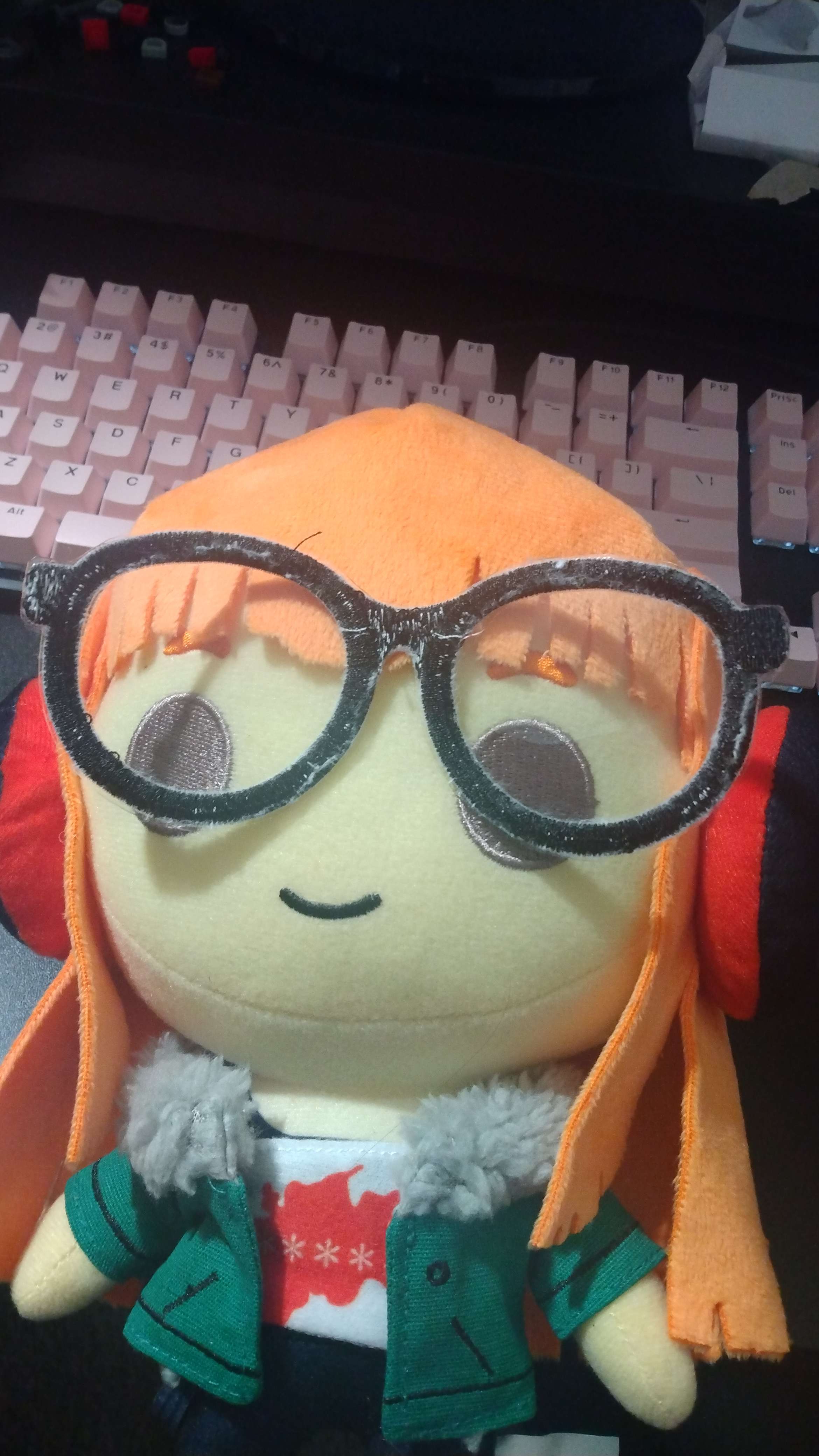 taba's broken glasses